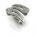 Double curved baroque pattern ring