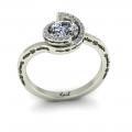 Popular motif diamond ring