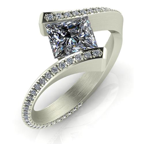 Princess cut diamond ring