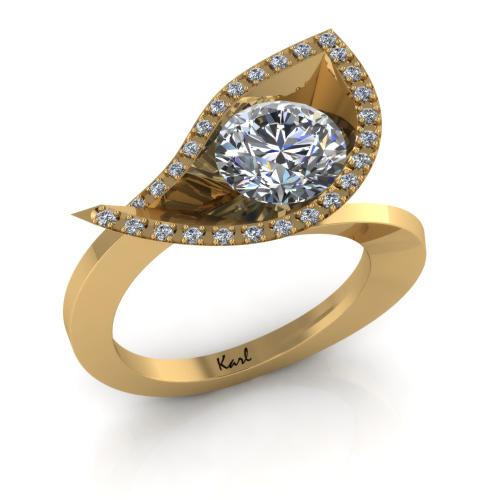 Sparkling diamond ring